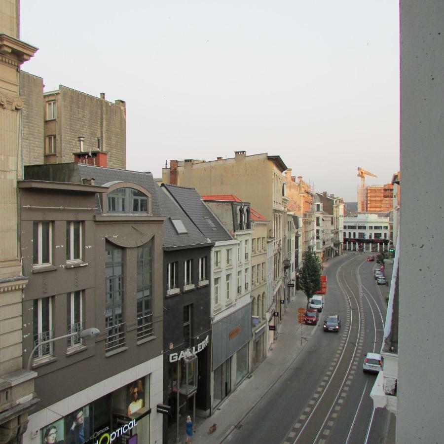 Huidreal Meir Amberes Exterior foto